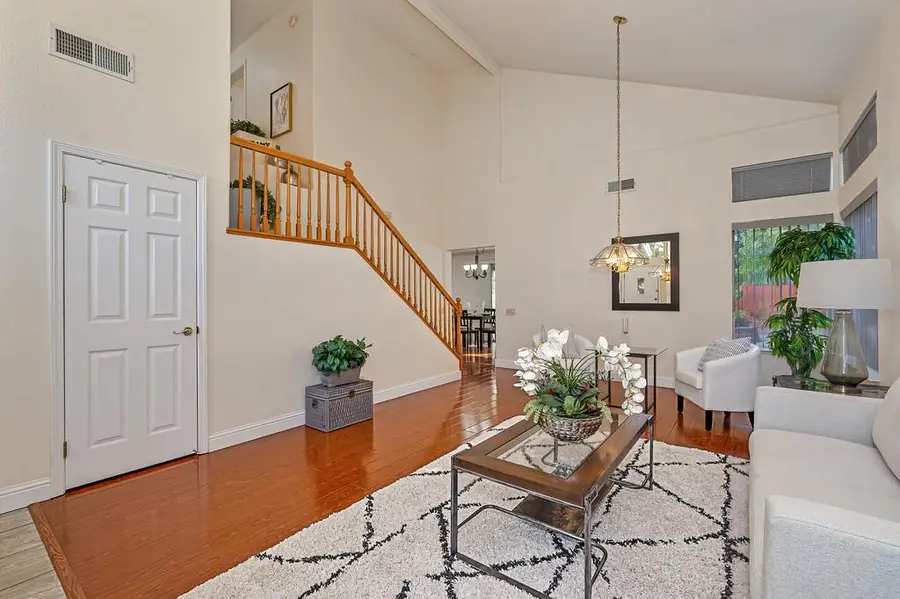 8924 Bear Park Ct, Elk Grove, CA 95758 - #2