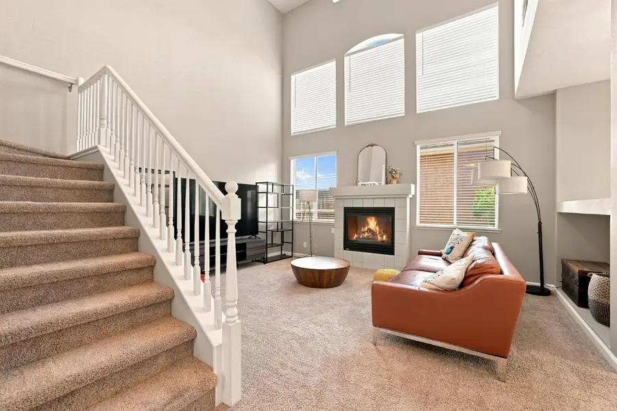 644 Chorley Court, Folsom, CA 95630 - #2