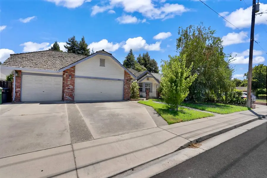 2010 N Quincy Road, Turlock, CA 95382 - #3