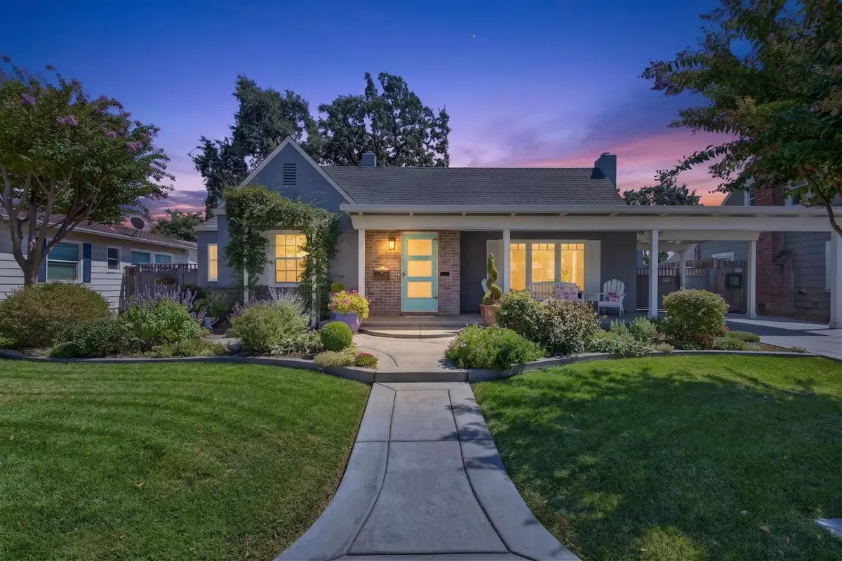 864 W Monterey Avenue, Stockton, CA 95204 - #1