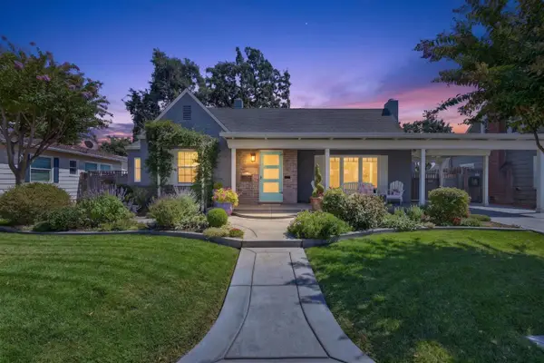864 W Monterey Avenue, Stockton, CA 95204