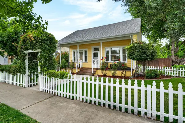 923 3rd Street, Davis, CA 95616