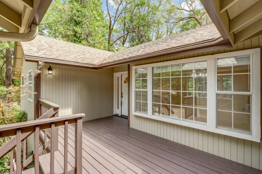 4610 Wandering Way, Camino, CA 95709 - #3
