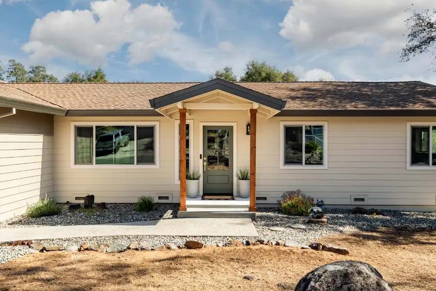 18082 Hummingbird Drive, Penn Valley, CA 95946 - #2