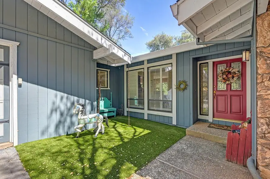 3455 Cambridge Road, Cameron Park, CA 95682 - #3