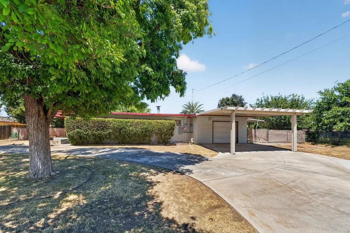 4535 E Fairmont Ave, Fresno, CA 93726 - #1