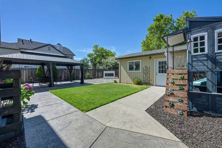 1010 Baquera Court, Roseville, CA 95678 - #3