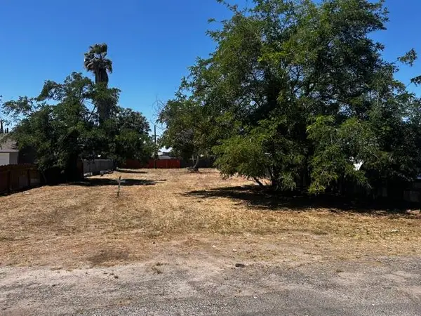 3611 Larch Avenue, Ceres, CA 95307