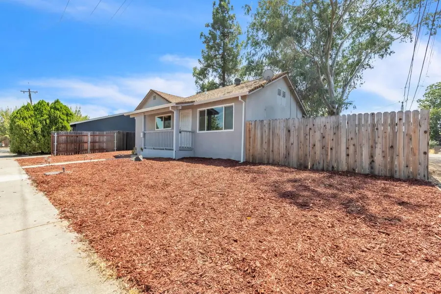 265 E 11th Street, Lincoln, CA 95648 - #2