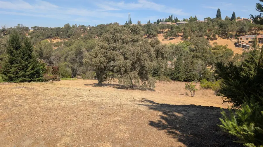 1715 Ridgeview Circle, Auburn, CA 95603 - #3