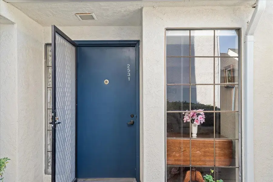 2531 Bonnie Lane #7, Stockton, CA 95204 - #3