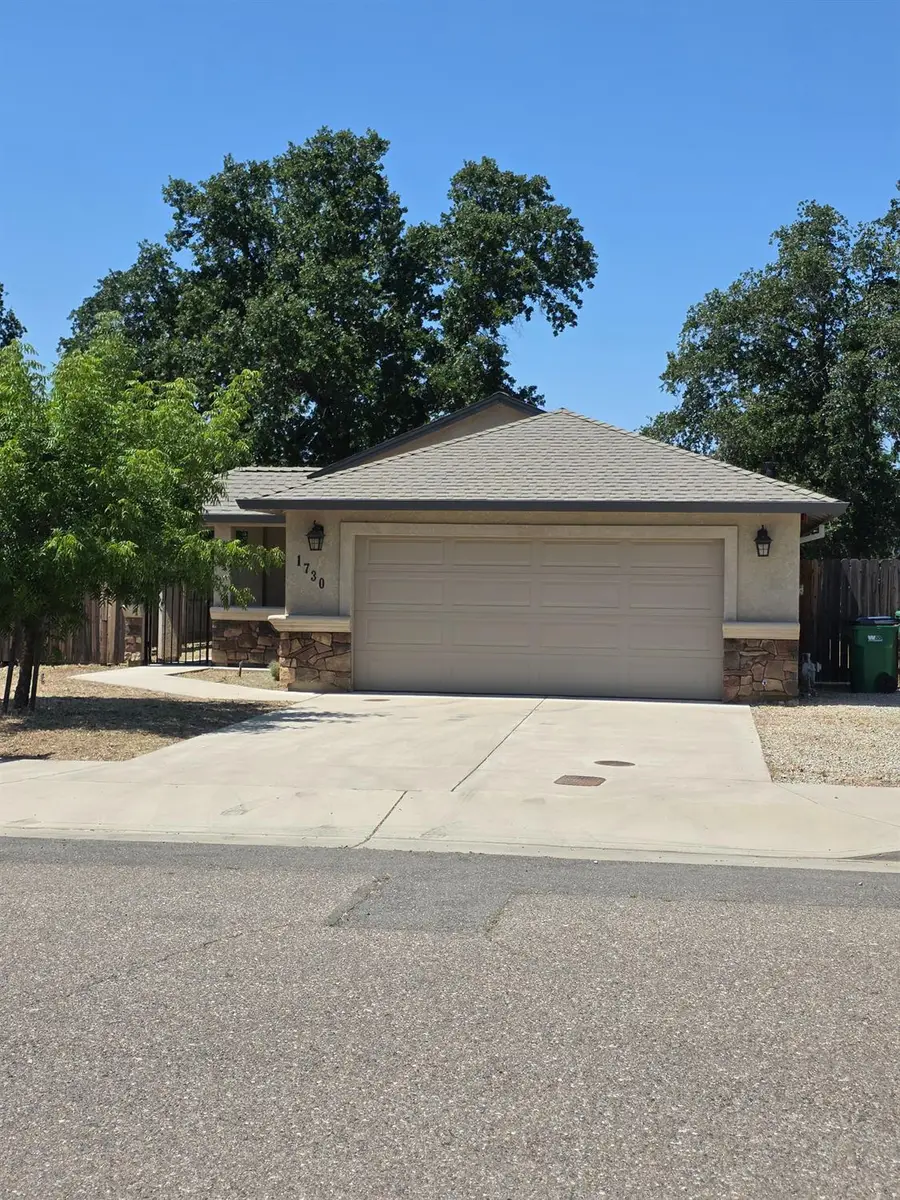 1730 School Street, Anderson, CA 96007 - #2