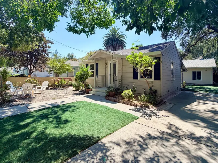 327 J Street, Davis, CA 95616 - #3
