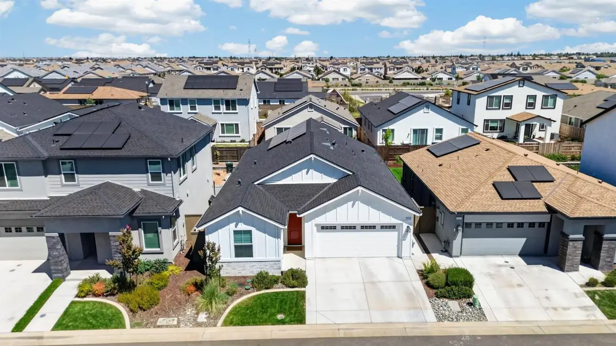 2113 Longmire Loop, Roseville, CA 95747 - #1