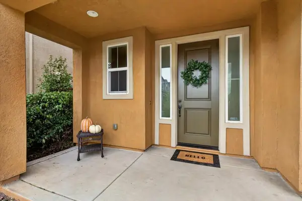 9912 Carico Way, Elk Grove, CA 95757