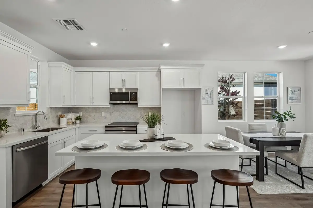6509 Jacinto Avenue, Sacramento, CA 95823 - #1