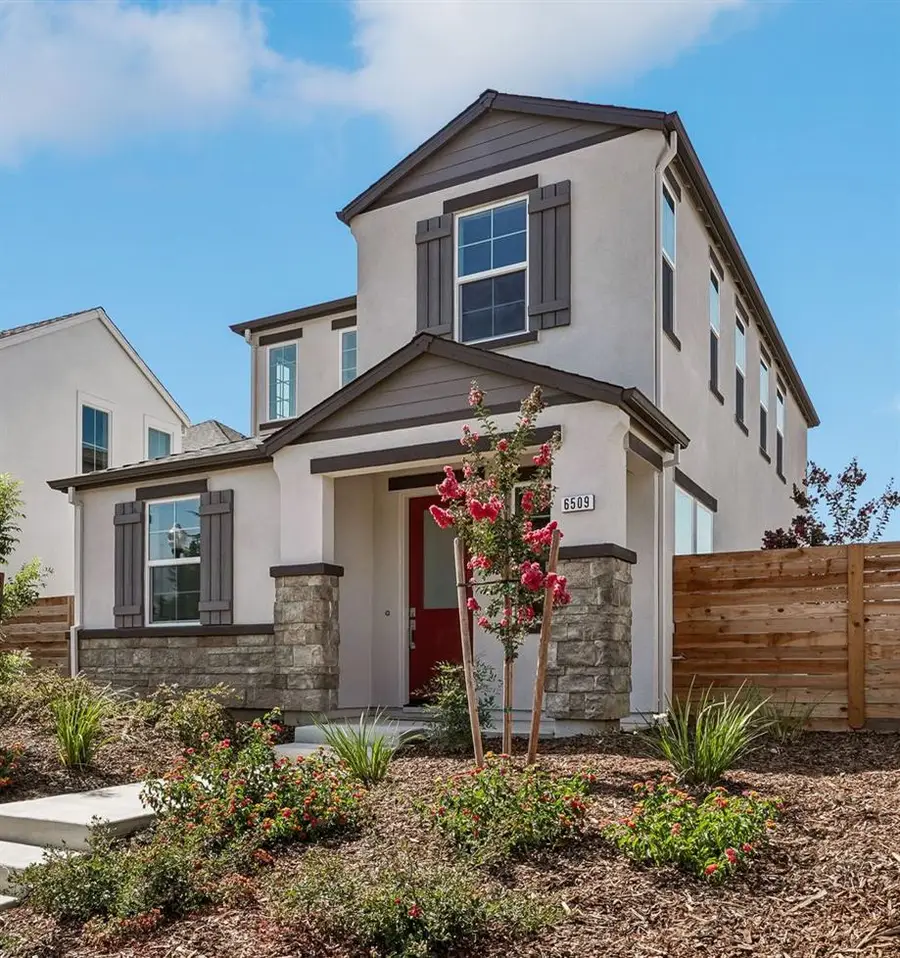 6509 Jacinto Avenue, Sacramento, CA 95823 - #3