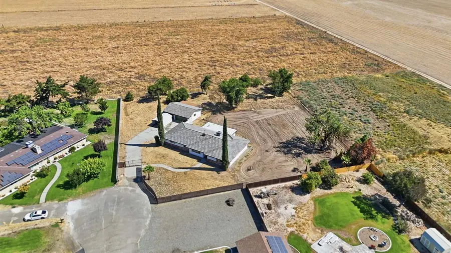6092 Angel Drive, Winton, CA 95388 - #2