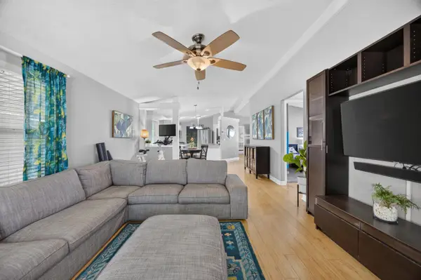 7781 La Fiesta Way, Sacramento, CA 95828