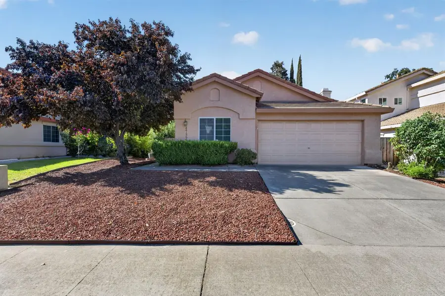 4732 Porto Pino Way, Antelope, CA 95843 - #3