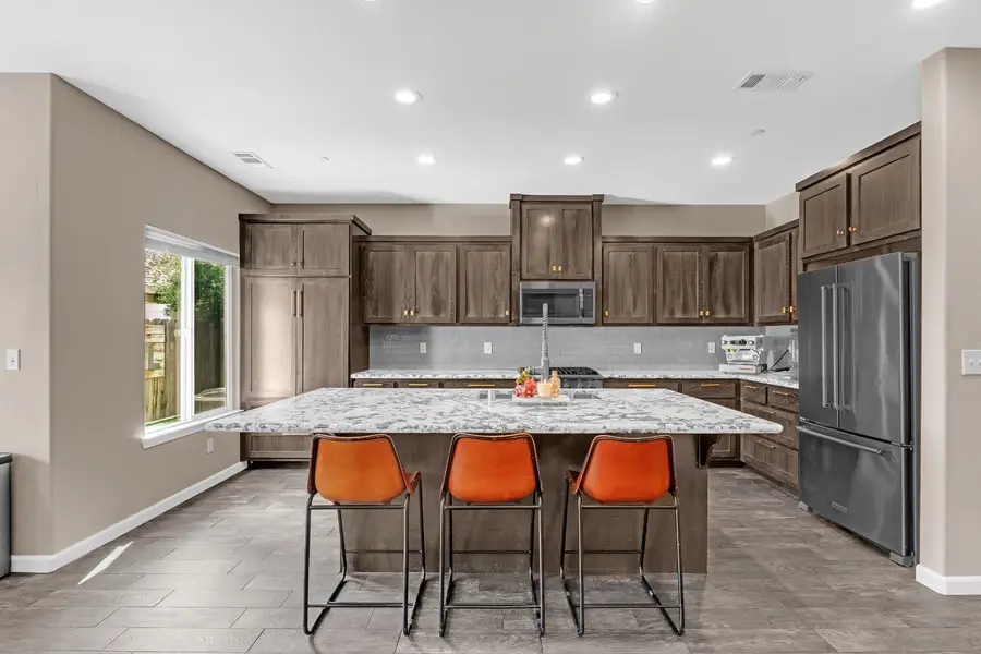 436 Louie Avenue, Lodi, CA 95240 - #3