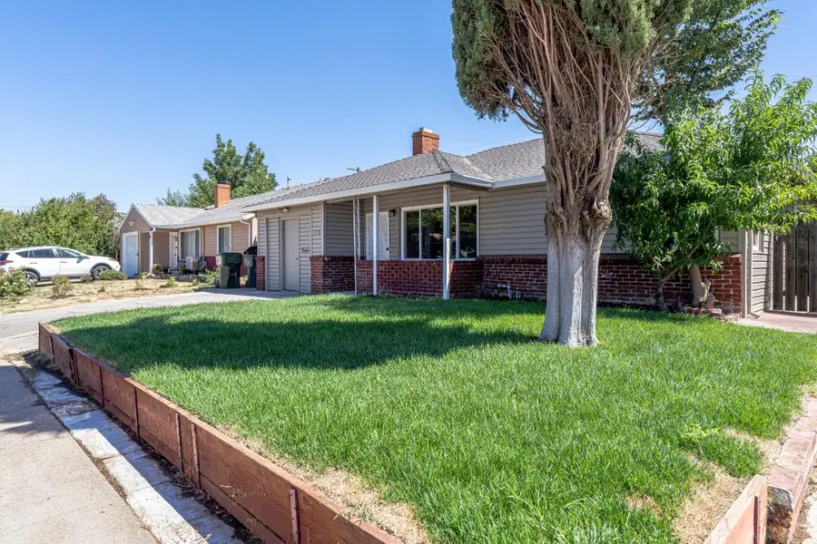 4941 Alcott Drive, Sacramento, CA 95820 - #3