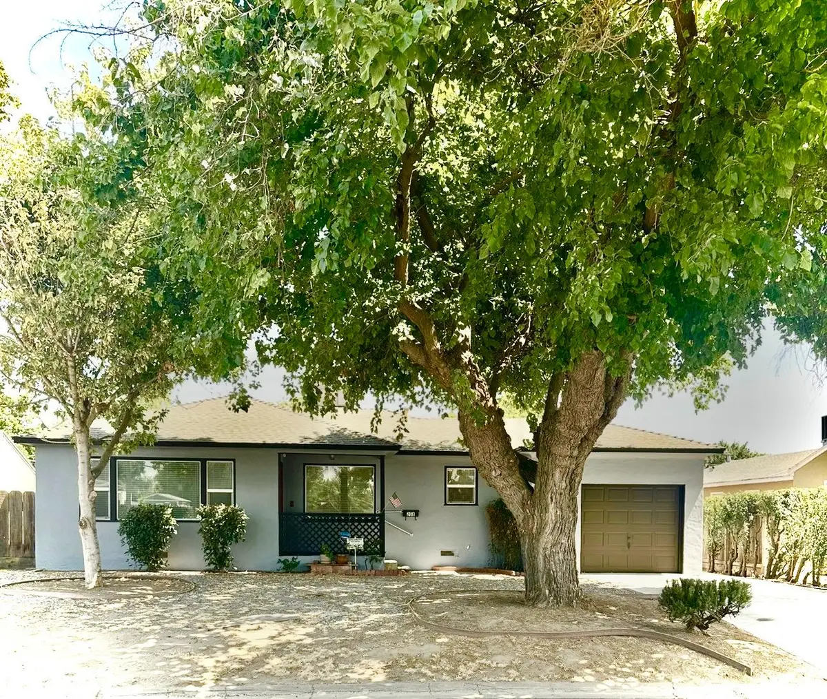 208 Parry Avenue, Modesto, CA 95354 - #1