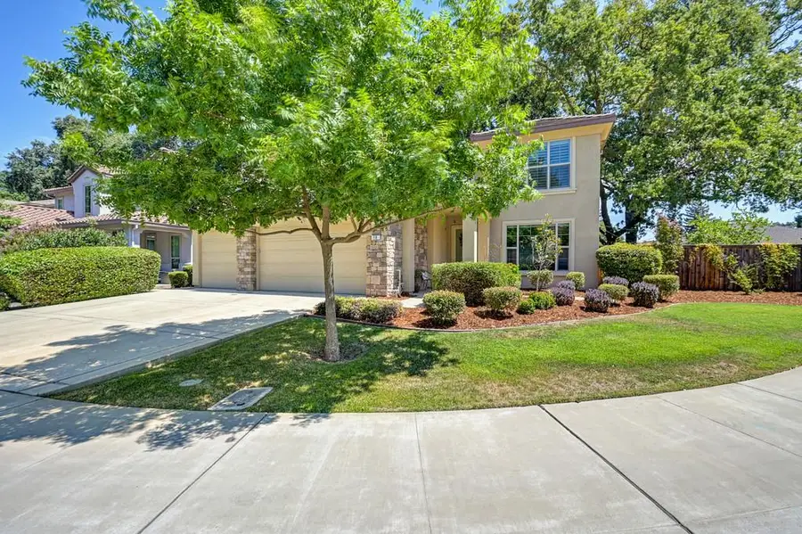 18 Triumph Court, Sacramento, CA 95831 - #2