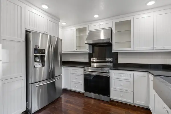 1310 Commons Drive, Sacramento, CA 95825