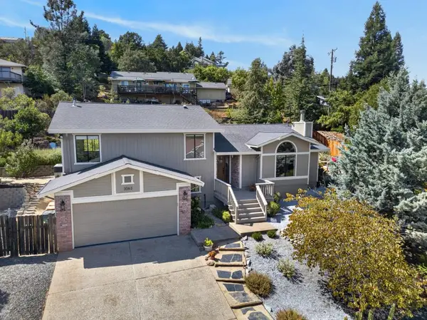 3063 Knollwood Drive, Cameron Park, CA 95682