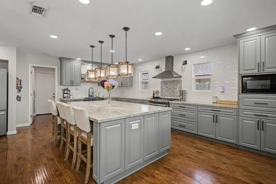 876 Placer Avenue, Manteca, CA 95336 - #3