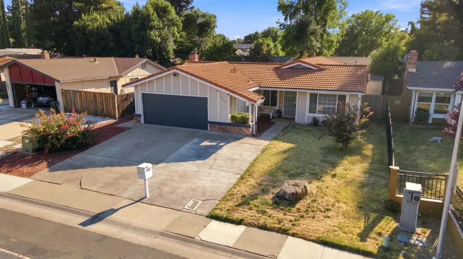 2887 Azevedo Drive, Sacramento, CA 95833 - #3