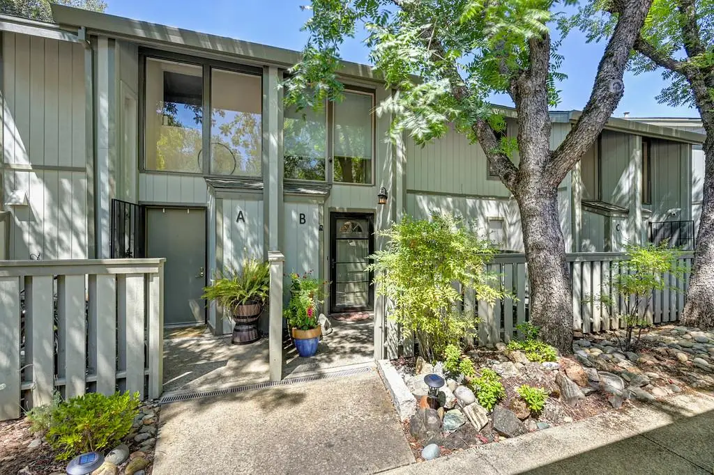 13005 Lincoln Way #B, Auburn, CA 95603 - #1