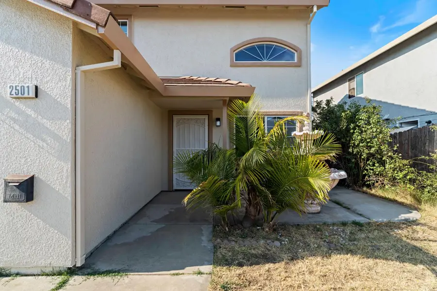 2501 Lock Avenue, Sacramento, CA 95822 - #3