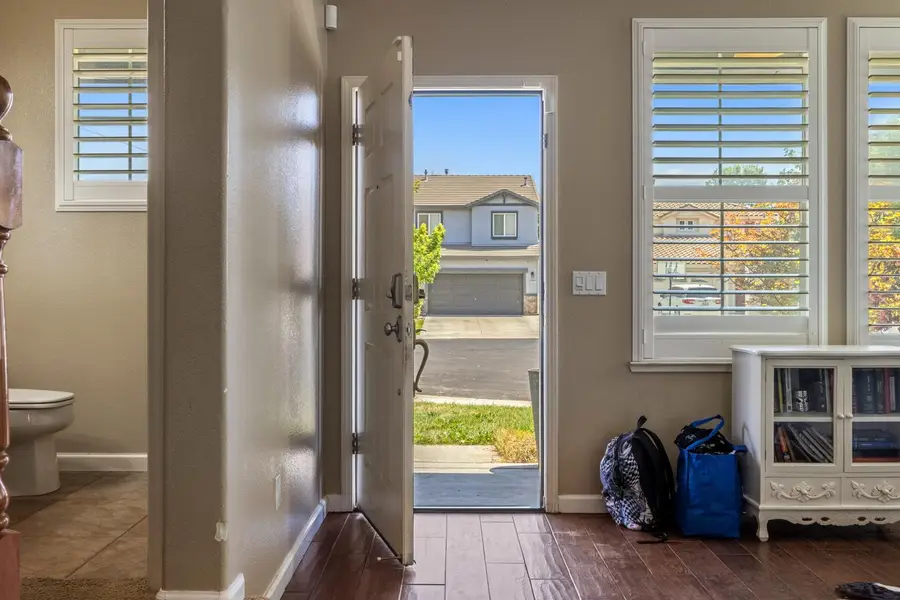 5323 St Elmo Court, Riverbank, CA 95367 - #3
