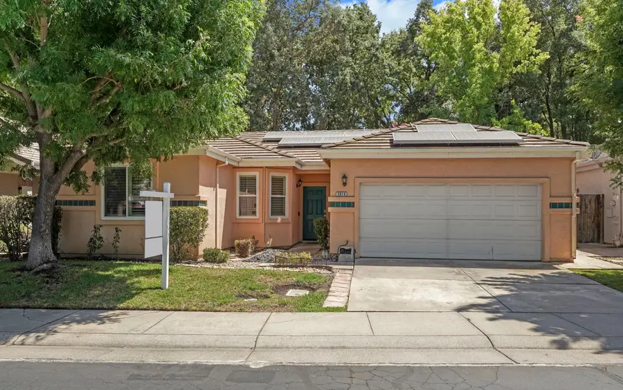3016 Carousel Circle, Stockton, CA 95219 - #3