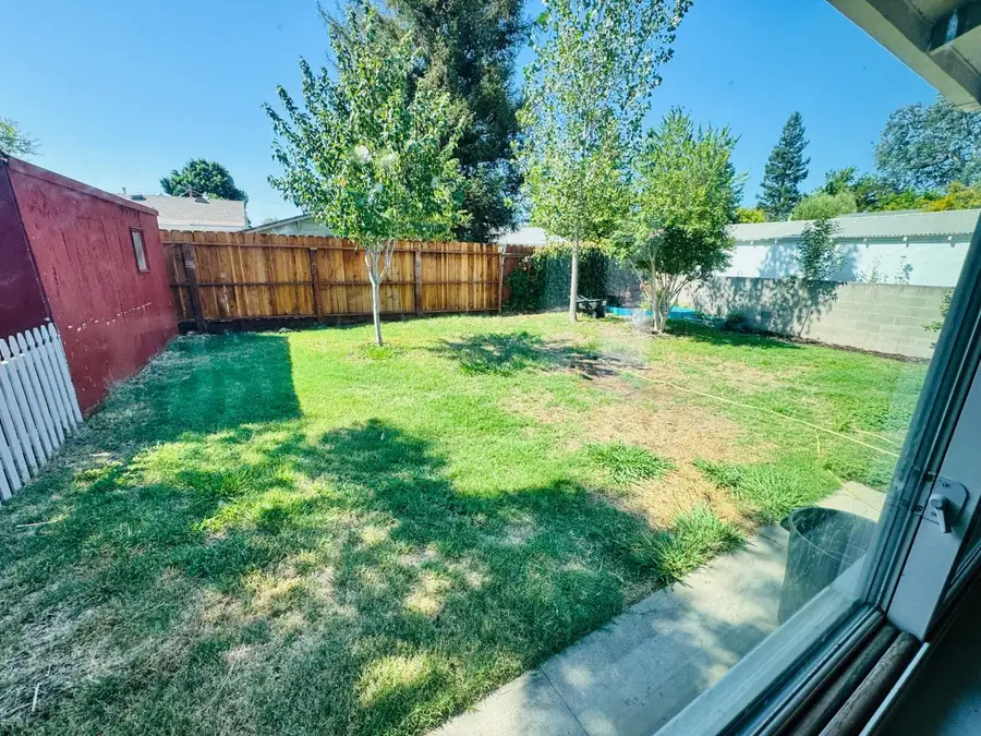 2034 Edwin Way, Sacramento, CA 95825 - #2