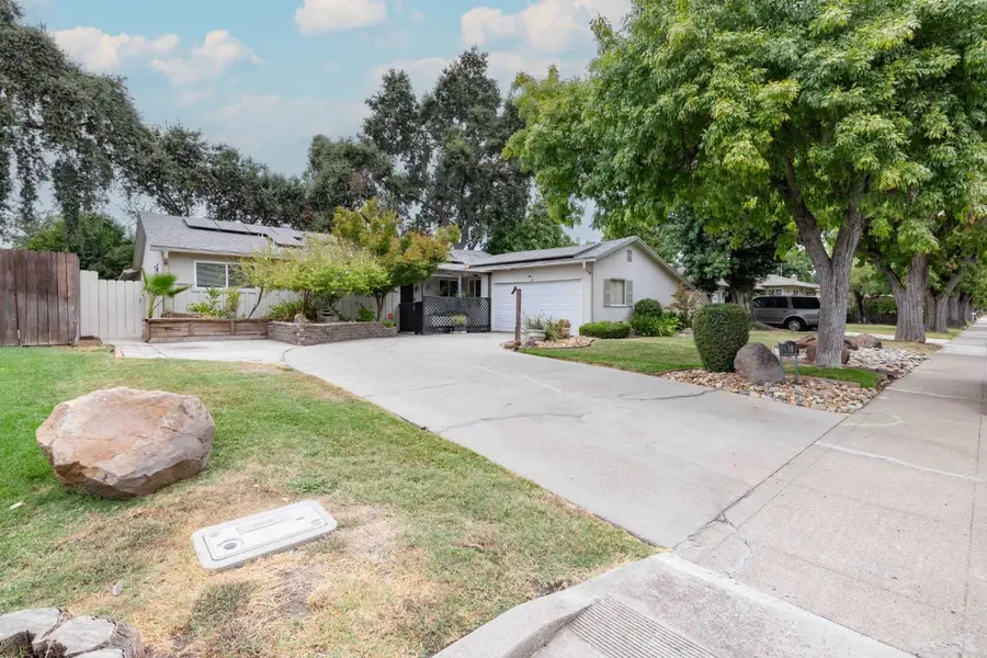 8307 Balboa Avenue, Stockton, CA 95209 - #3