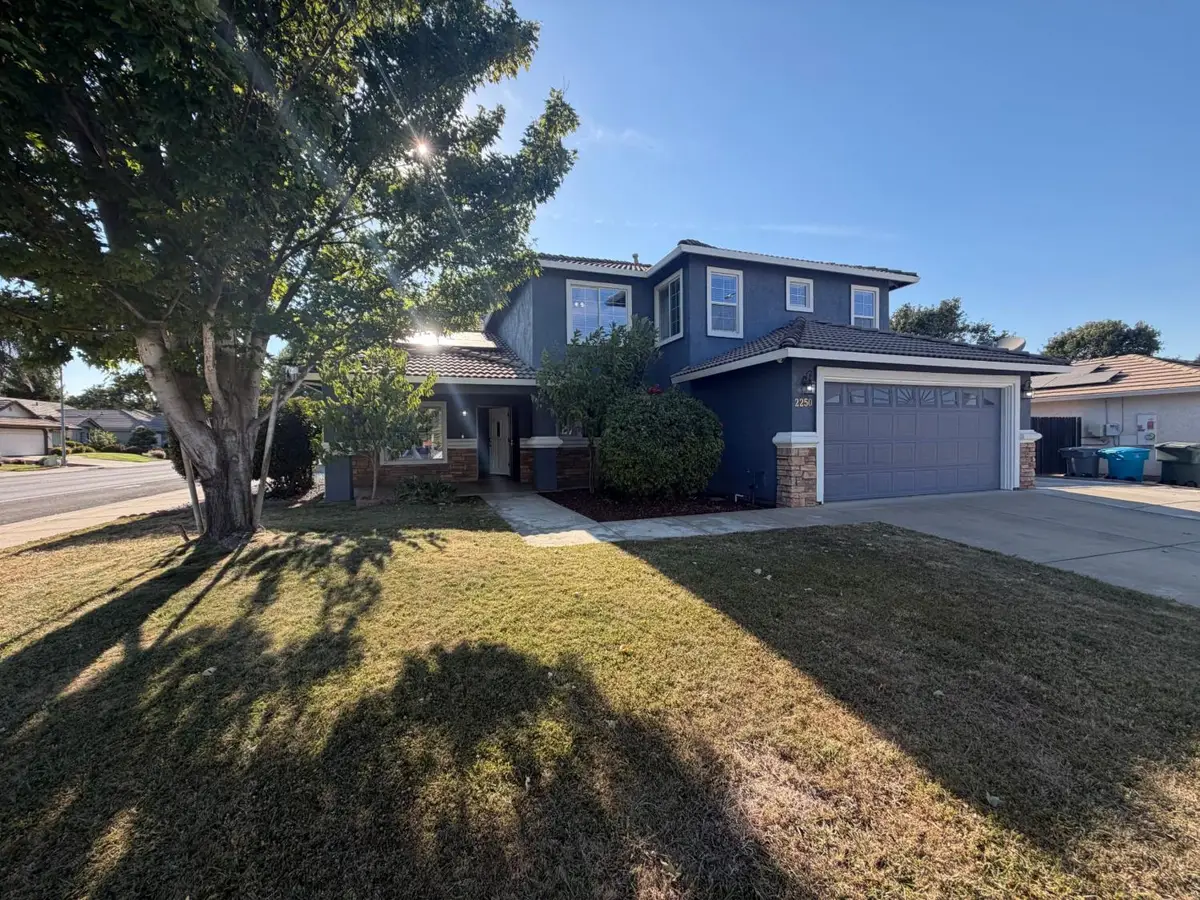 2250 Gold River Drive, Yuba City, CA 95991 - #1