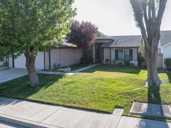 1025 Blue Bonnet Drive, Newman, CA 95360
