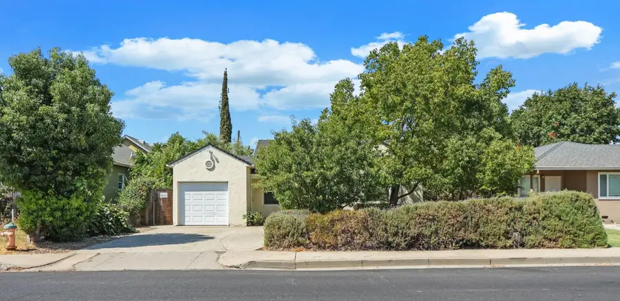 517 Daisy Avenue, Lodi, CA 95240 - #3