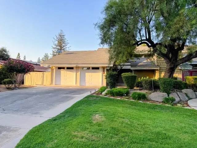 3782 W Locust Avenue, Fresno, CA 93711 - #2