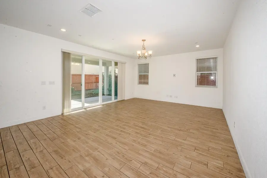 8434 Stellata Lane, Elk Grove, CA 95758 - #3