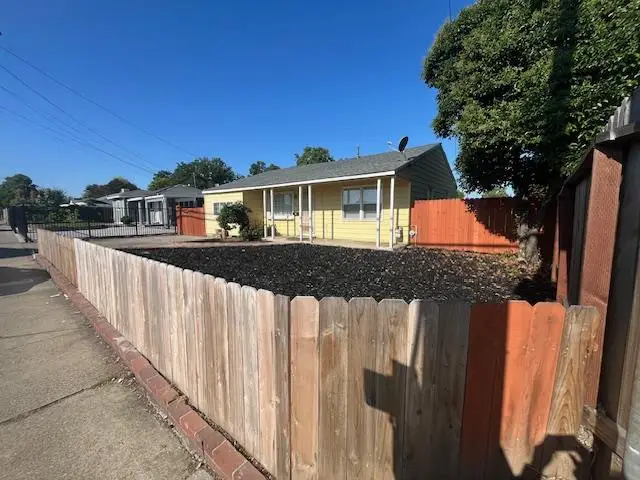 2671 Norwood Avenue, Sacramento, CA 95815 - #3