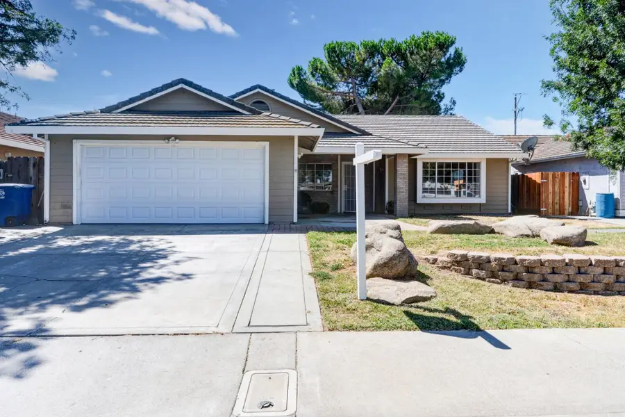99 Lime Avenue, Los Banos, CA 93635 - #2