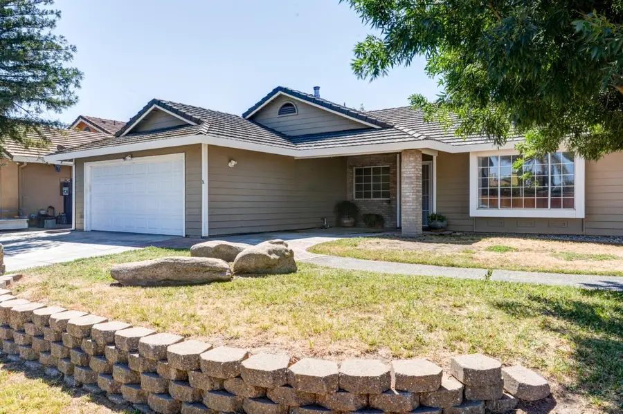 99 Lime Avenue, Los Banos, CA 93635 - #3