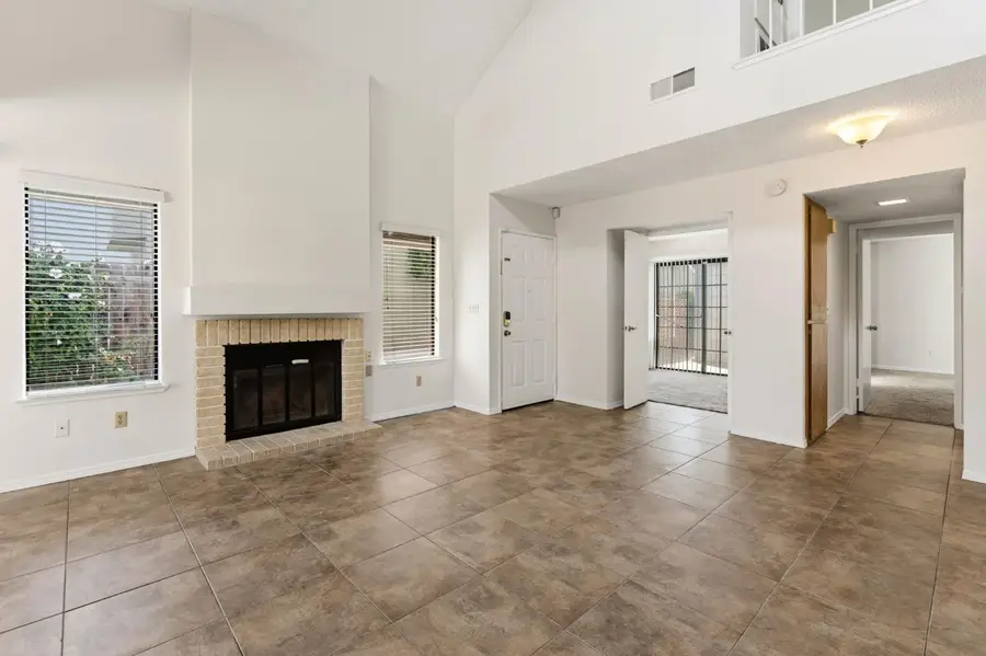 2201 Sandcastle Way, Sacramento, CA 95833 - #3