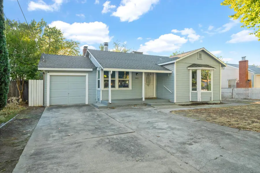 2651 Hawthorne Street, Sacramento, CA 95815 - #2