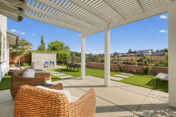 1195 Seneca Circle, El Dorado Hills, CA 95762
