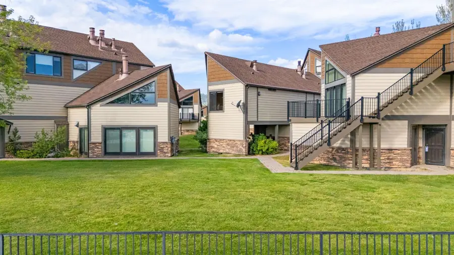 489 Tahoe Keys Boulevard #68, South Lake Tahoe, CA 96150 - #3